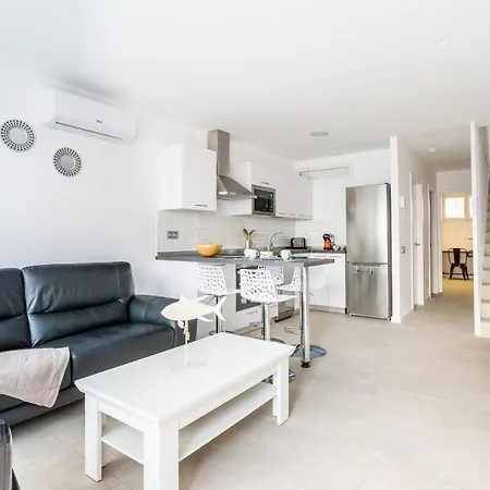 Vakantiehuis Monterey House Playa Blanca
